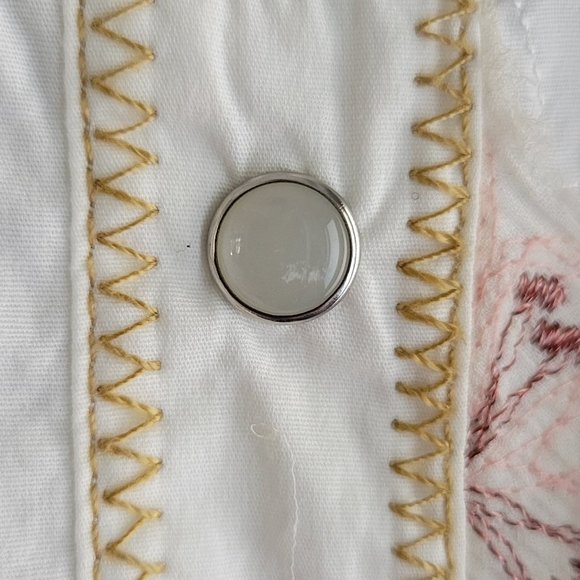 Love Polly Long Sleeve Embroidered Button Up - Picture 5 of 11